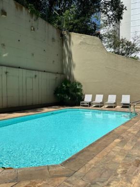 Loft em Copacabana com Piscina